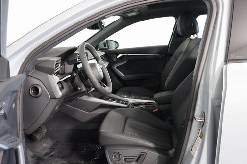 Arrow Gray Pearl Effect 2026 Audi A3 Premium