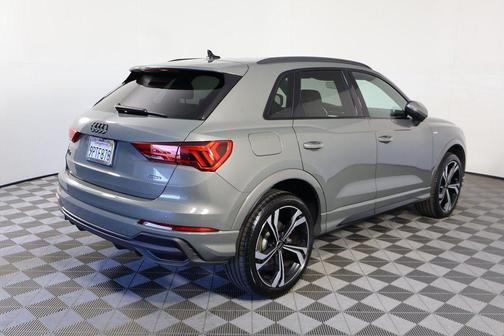 2024 Audi Q3 45 S line Premium Plus