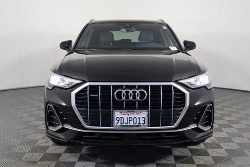 2022 Audi Q3 45 S line Premium