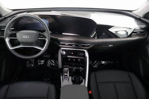 Tambora Gray Metallic 2026 Audi Q5 Premium TFSI quattro S tronic