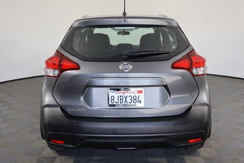 2019 Nissan Kicks S
