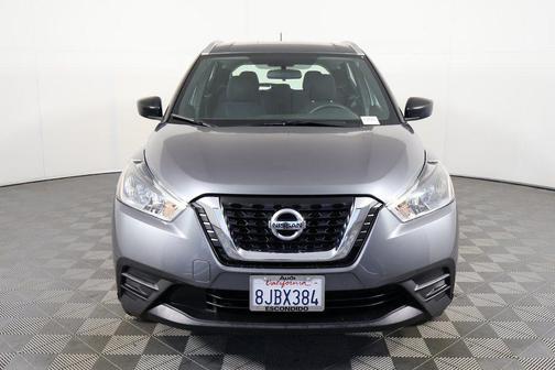 2019 Nissan Kicks S