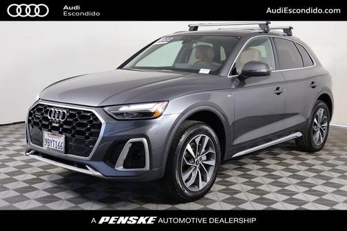 2022 Audi Q5 45 S line Premium Plus
