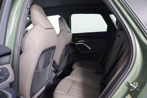 2025 Audi Q5 Prestige TFSI quattro S tronic