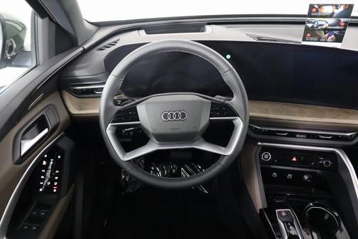 2025 Audi Q5 Prestige TFSI quattro S tronic