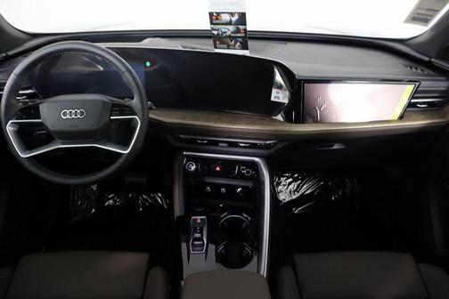 2025 Audi Q5 Prestige TFSI quattro S tronic