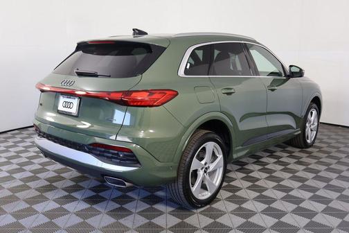 2025 Audi Q5 Prestige TFSI quattro S tronic