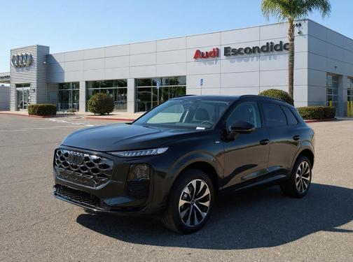 Mythos Black Metallic 2026 Audi Q3 TFSI quattro S tronic