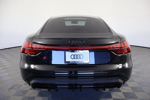 2023 Audi RS e-tron GT quattro