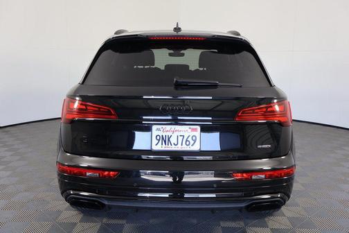 2024 Audi Q5 45 S line Premium