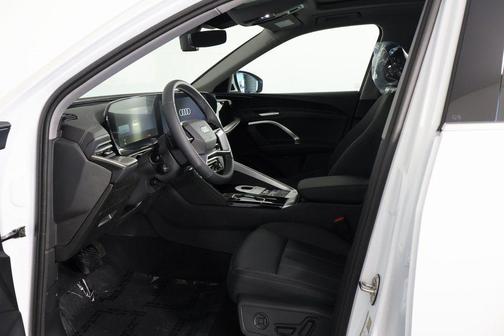 Arkona White 2026 Audi Q5 Premium TFSI quattro S tronic