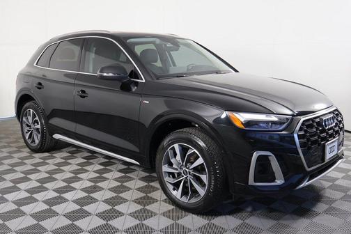 2023 Audi Q5 45 S line Premium