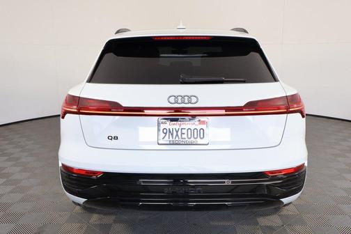 2024 Audi Q8 e-tron Premium Plus