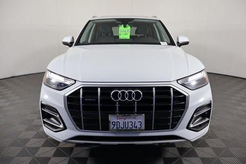 2023 Audi Q5 40 Premium Plus