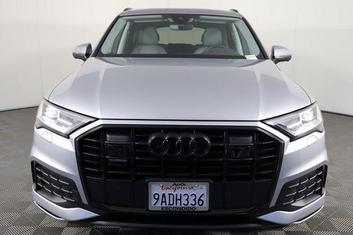 2022 Audi Q7 45 Premium Plus