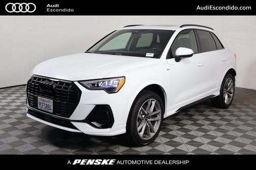 2022 Audi Q3 45 S line Premium