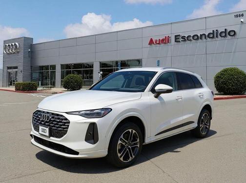 2025 Audi Q5 Premium TFSI quattro S tronic