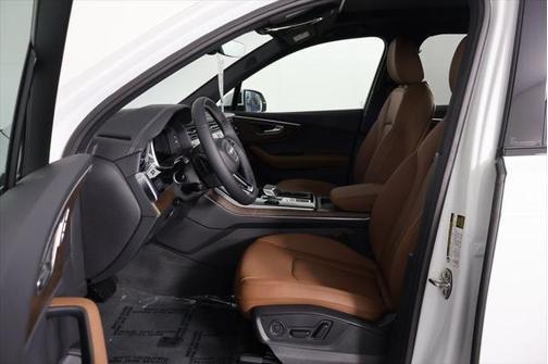 2026 Audi Q7 45 Premium