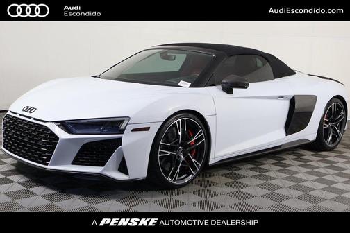 Suzuka Gray Metallic 2020 Audi R8 V10 performance quattro S tronic