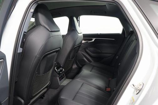 2026 Audi A6 Premium Plus quattro S tronic