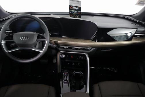 Mythos Black Metallic 2026 Audi Q5 Premium Plus TFSI quattro S tronic
