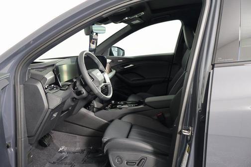 Magnet Gray 2027 Audi Q6 e-tron Premium Plus quattro
