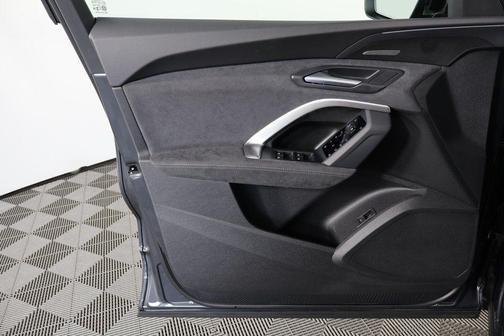 Tambora Gray Metallic 2026 Audi SQ5 3.0T Premium Plus