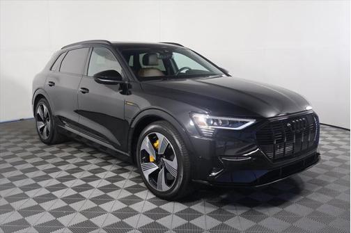 2023 Audi e-tron Premium Plus quattro