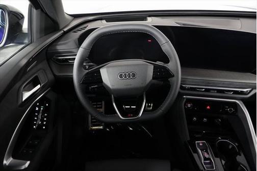 2025 Audi SQ5 3.0T Premium Plus