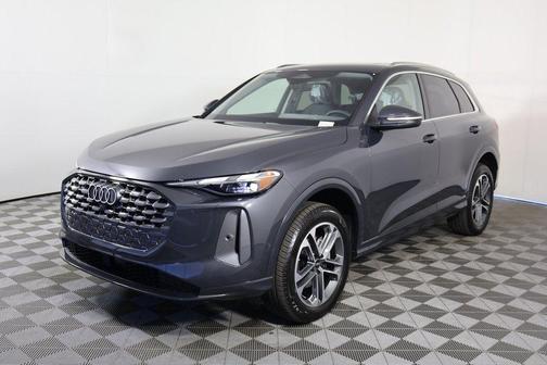 2025 Audi Q5 Premium TFSI quattro S tronic