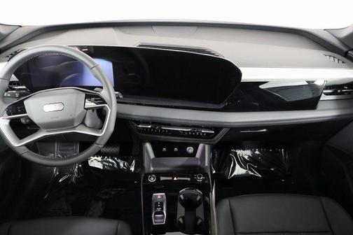 Glacier White Metallic 2027 Audi Q6 e-tron Premium