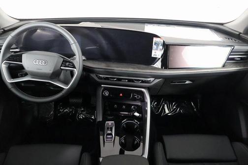 Arkona White 2026 Audi Q5 Premium Plus TFSI quattro S tronic