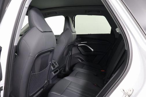 Arkona White 2026 Audi Q5 Premium Plus TFSI quattro S tronic