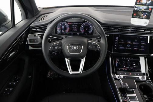 2026 Audi Q7 45 Premium
