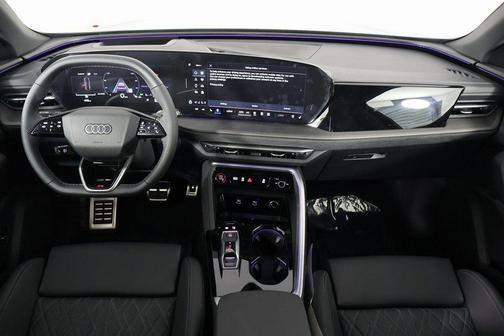 2025 Audi SQ5 3.0T Premium Plus