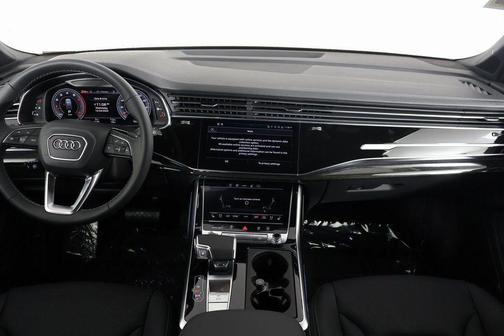 2026 Audi Q7 55 Premium Plus