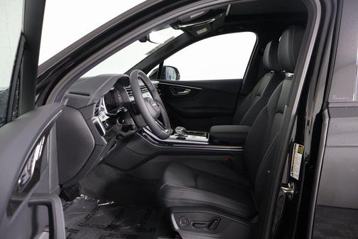 2026 Audi Q7 55 Premium Plus