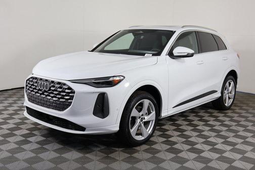 2025 Audi Q5 Premium Plus TFSI quattro S tronic