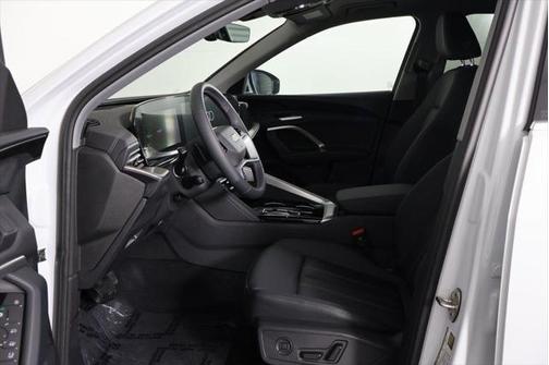 2025 Audi Q5 Premium TFSI quattro S tronic