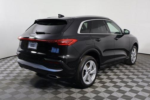 2025 Audi Q5 Premium Plus TFSI quattro S tronic