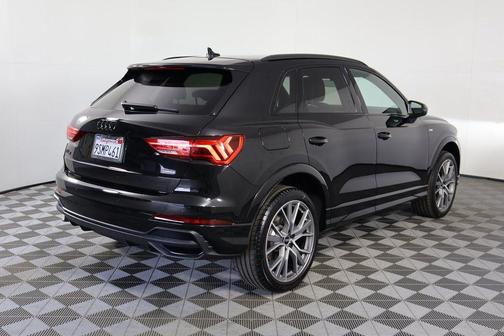 2025 Audi Q3 45 S line Premium Plus