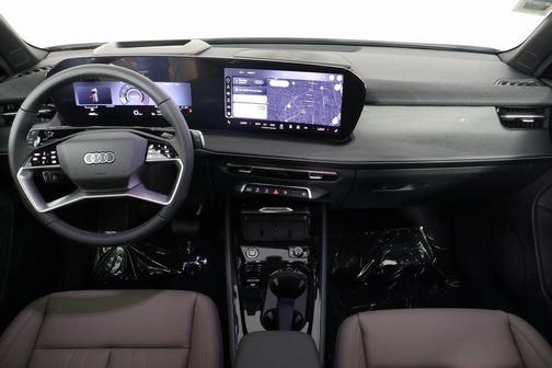 Glacier White Metallic 2026 Audi Q3 TFSI quattro S tronic