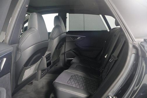 2025 Audi RS Q8 4.0T