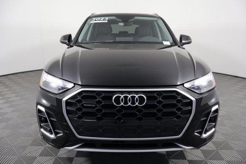 2023 Audi Q5 45 S line Premium