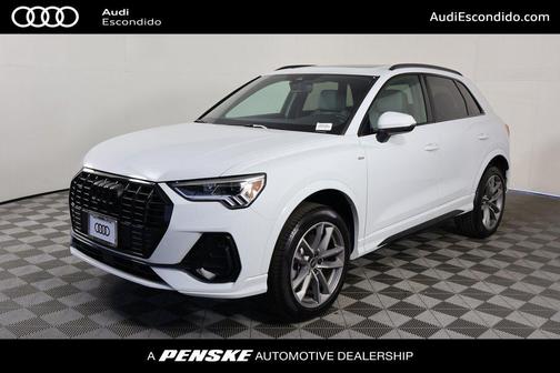 2025 Audi Q3 Premium 45 TFSI S line quattro Tiptronic