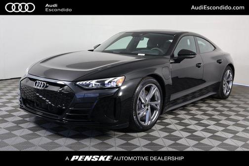 2024 Audi e-tron GT Premium Plus quattro