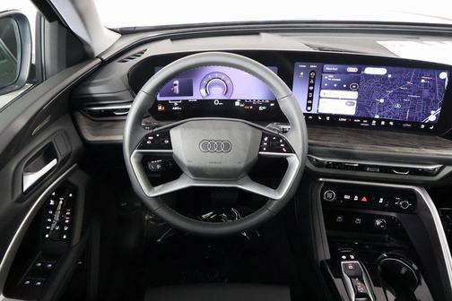 Mythos Black Metallic 2026 Audi Q5 Premium Plus TFSI quattro S tronic