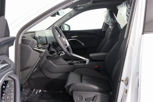 Arkona White 2026 Audi Q5 Sportback Premium Plus TFSI quattro S tronic
