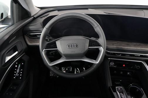 Arkona White 2026 Audi Q5 Sportback Premium Plus TFSI quattro S tronic