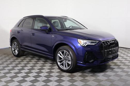 2024 Audi Q3 Premium 45 TFSI S line quattro Tiptronic